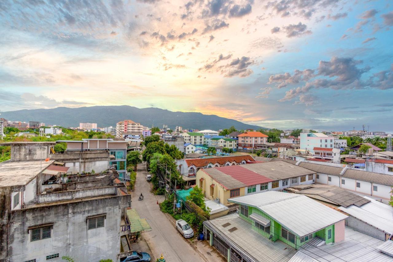 Oyo 990 Siam​ Lanna​ Grand​ Hotel​ Chiangmai Chiang Mai Ngoại thất bức ảnh